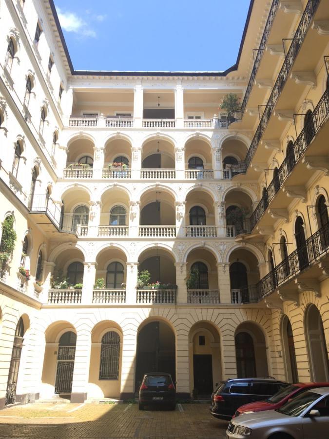 City Centre Loft Next To Synagogue ブダペスト エクステリア 写真